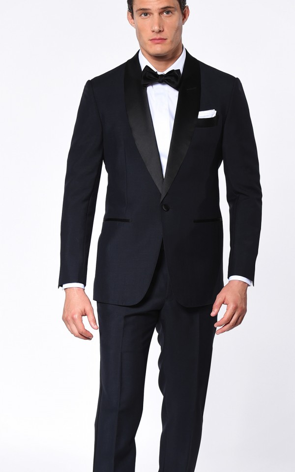 Custom Tuxedos & Tailored Formalwear from Michael Andrews Bespoke